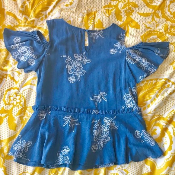 NORDSTROM RACK tank with white flower embroidery - Picture 2 of 4